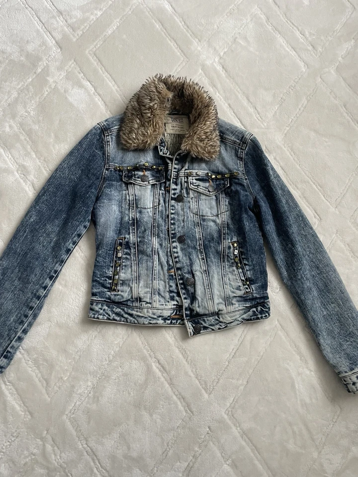 Zara Trafaluc denim jacket with faux fur collar – size S – Y2K vintage style - Bild 2 von 4