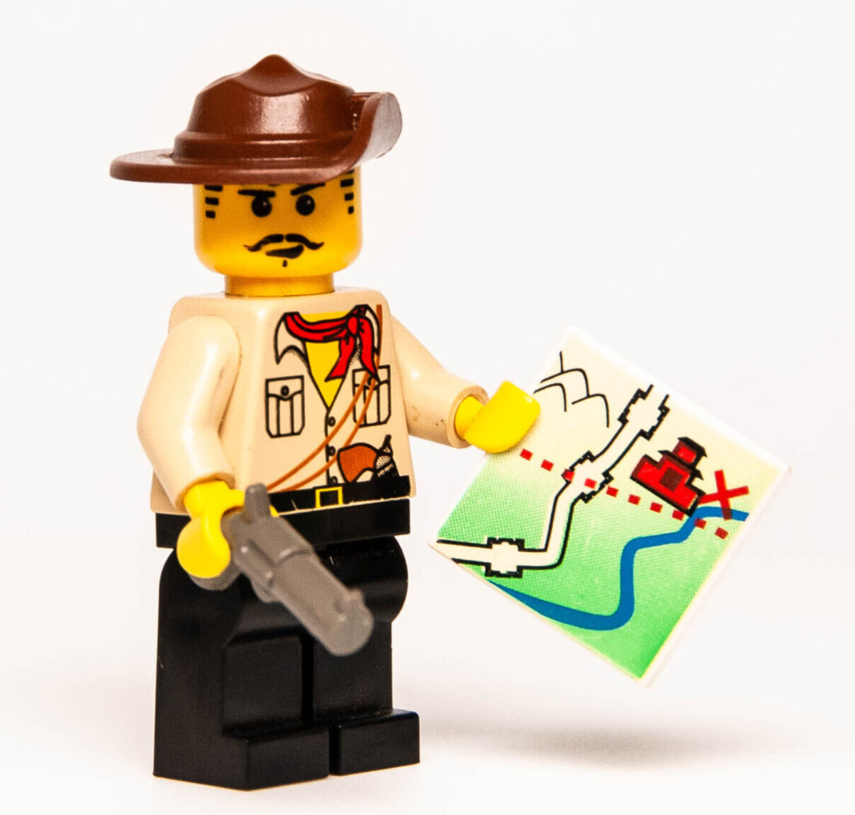 LEGO Adventurers Orient Minifigure - Johnny Thunder w/ Cleft Chin