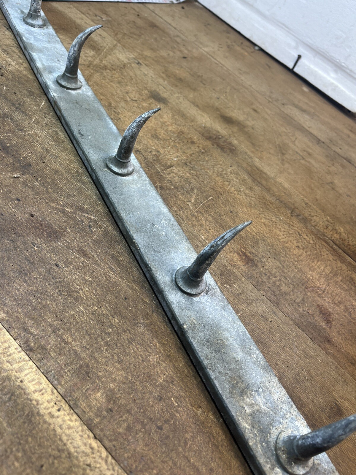 Picture 5 of 9