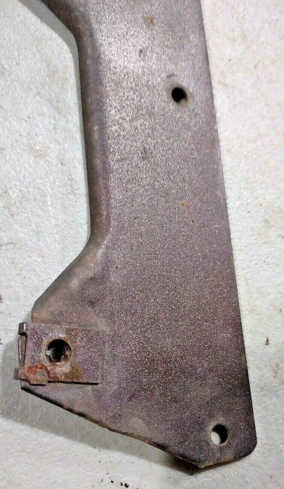 Pontiac Parisienne 1984-1989 Safari parrilla soporte central FC-2 Foto 3 de 4