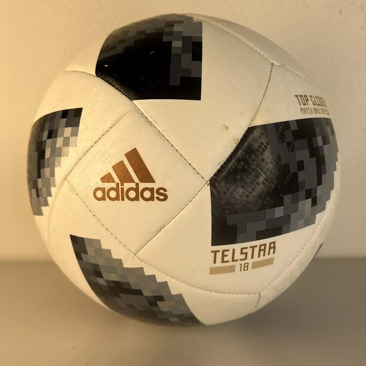 Adidas FIFA World Cup Russia 2018 Glider Match Ball Replica Size 5