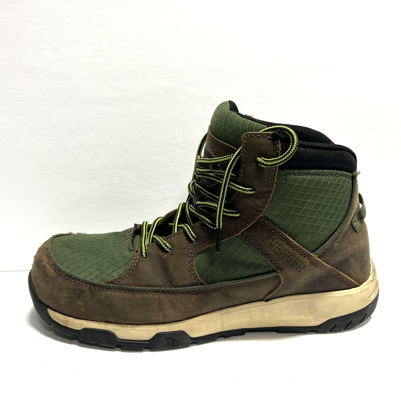 Avenger A7700 Edge Mid Boot Mens Size 9 Medium