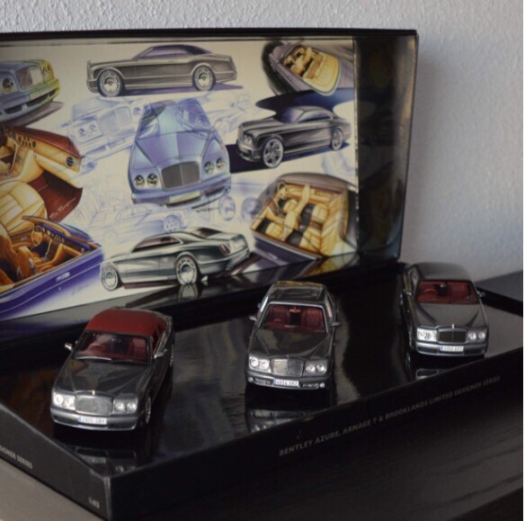 Bentley Azure, Arnage T & Brooklands Designer Series - 1 43 scale - Minichamps Bentley Azure, Arnage T & Brooklands Designer Series - 1 43 scale - Minichamps