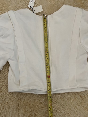 Olivaceous White Crop Sweater Blouse Small Textured Back Zipper Puff Sleeve NWT - Picture 9 of 16