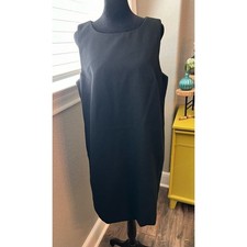 NWT Nine West black lined sheath dress w/ back zip. Wool blend. Knee length. L