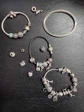 Bracciali Pandora in argento sterling (4) con 28 charms e 4 distanziali
