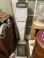 Aristo Porcelain Penny Scale Ca. 1930 H: 48 W: 11 1/2 D: 20 1/4 Inch 6