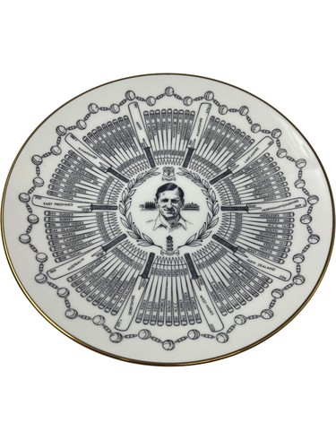 Royal Grafton Sir Leonard Hutton Century of Centuries Plate T2247 SC3