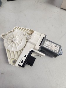 Fensterhebermotor vorne rechts Audi A6 4F C6 A5 8T 4F0959802D Original