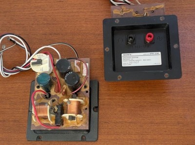 2 Sony APM-33 Crossovers and Tweeter Pots