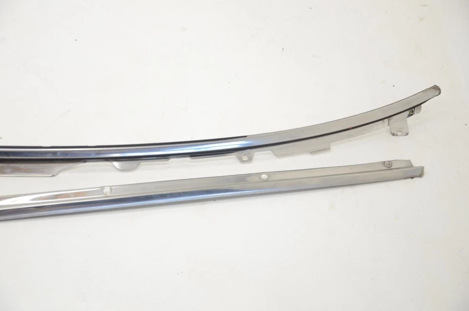 90-97 Nissan Pickup D21 Chrome Front Windshield Trim Kit Foto 4 de 4