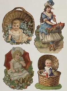 Oblaten Glanzbild scrap Kind 9 5cm Baby Schirm Mädchen Korb Blumen
