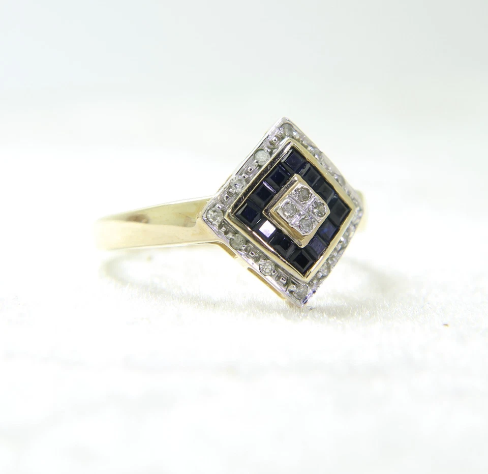 9ct Yellow Gold Natural Sapphire & Diamond Cluster Ring – Hallmarked 6.75 / UK N - Image 3 of 4