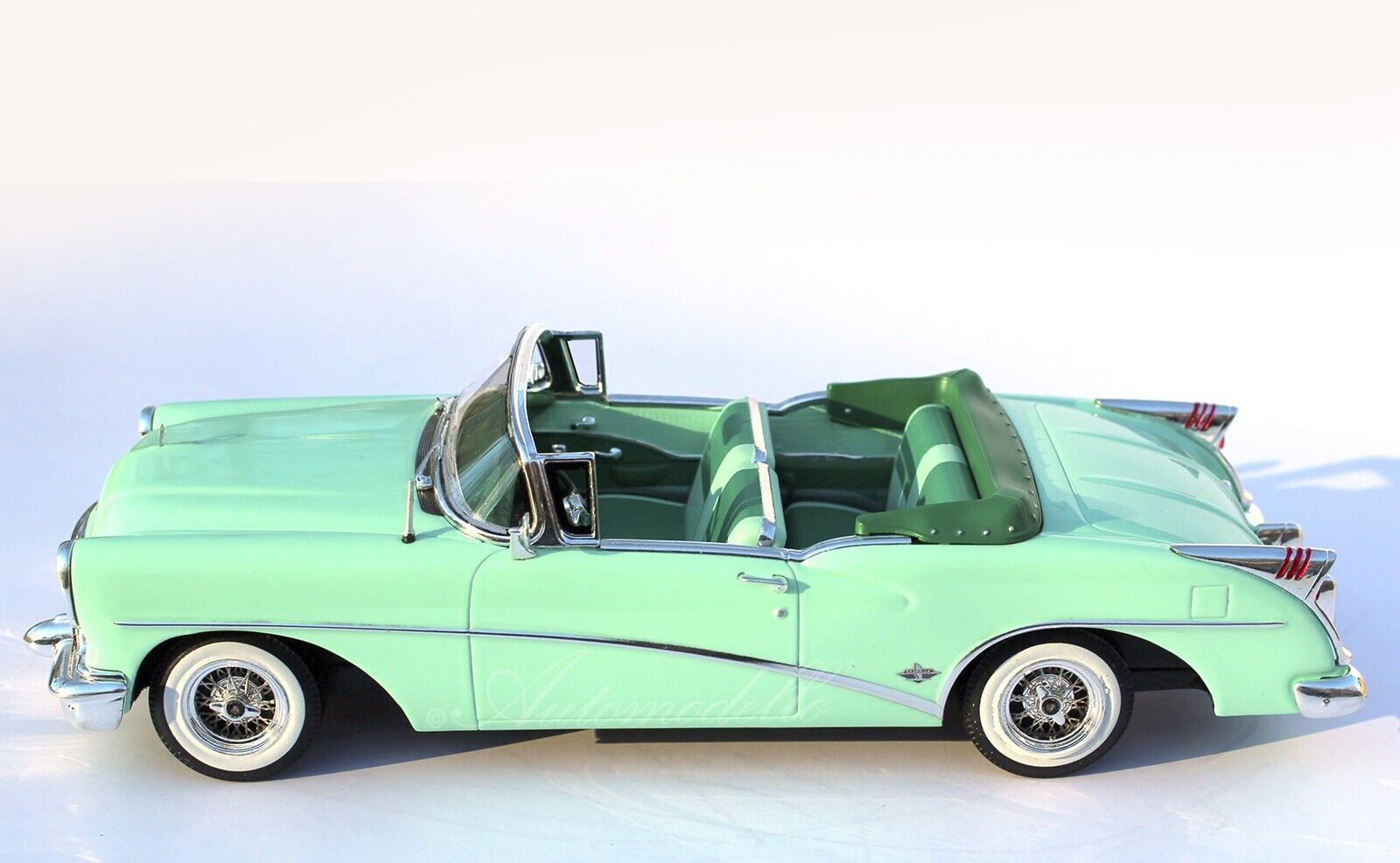 Automodello ONE24 1954 Buick Skylark 1:24 Lido Green COA LE 24B022.E