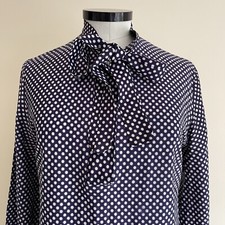 FREEMANS DRESS BLUE POLKA DOT PUSSY BOW TIE VINTAGE 1970s ORIGINAL RARE UK 10/12