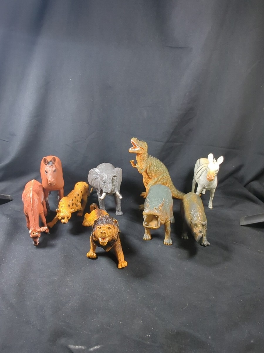 Lot Of 9 2-5.5” Tall Zoo prehistoric wild domestic Animals Small