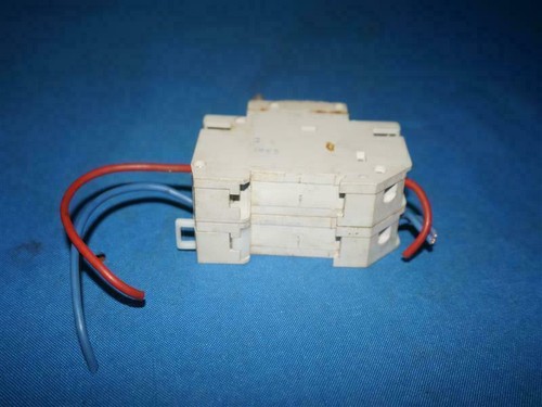 Lovato DC 4 DC4 Circuit Breaker 2P - Picture 4 of 7