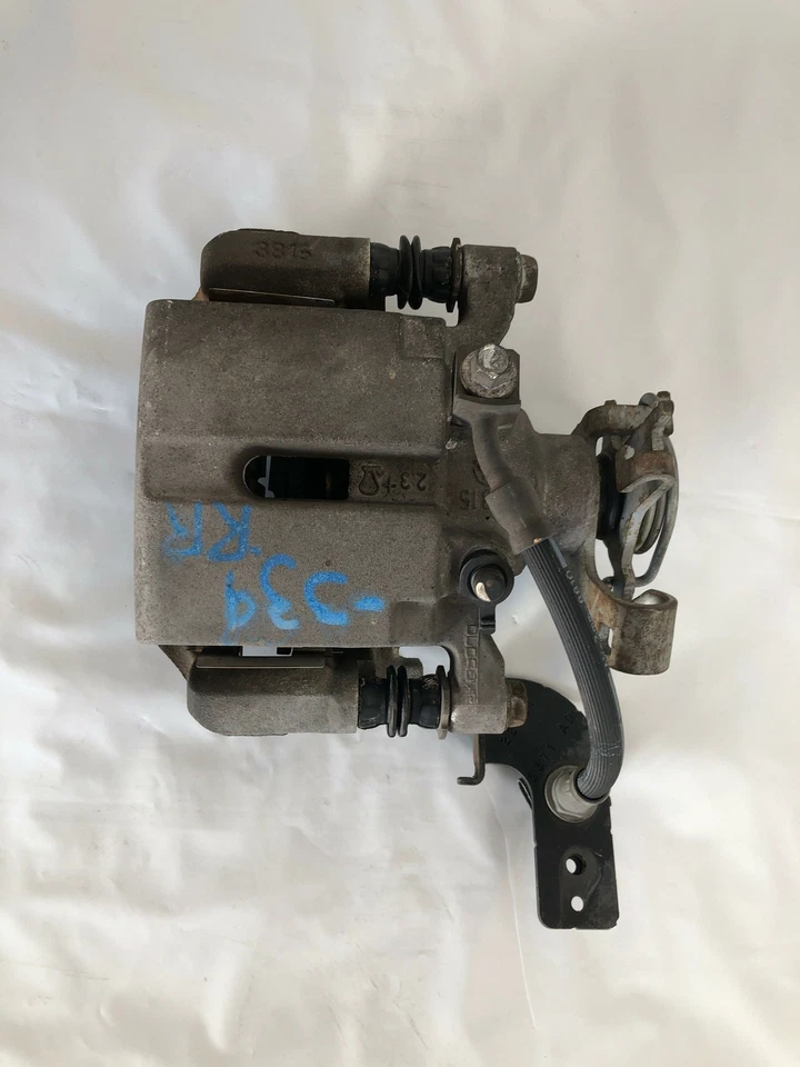 Pinza de freno de disco trasera Chevy Cobalt 2005-2010 lado derecho del pasajero G Foto 2 de 4