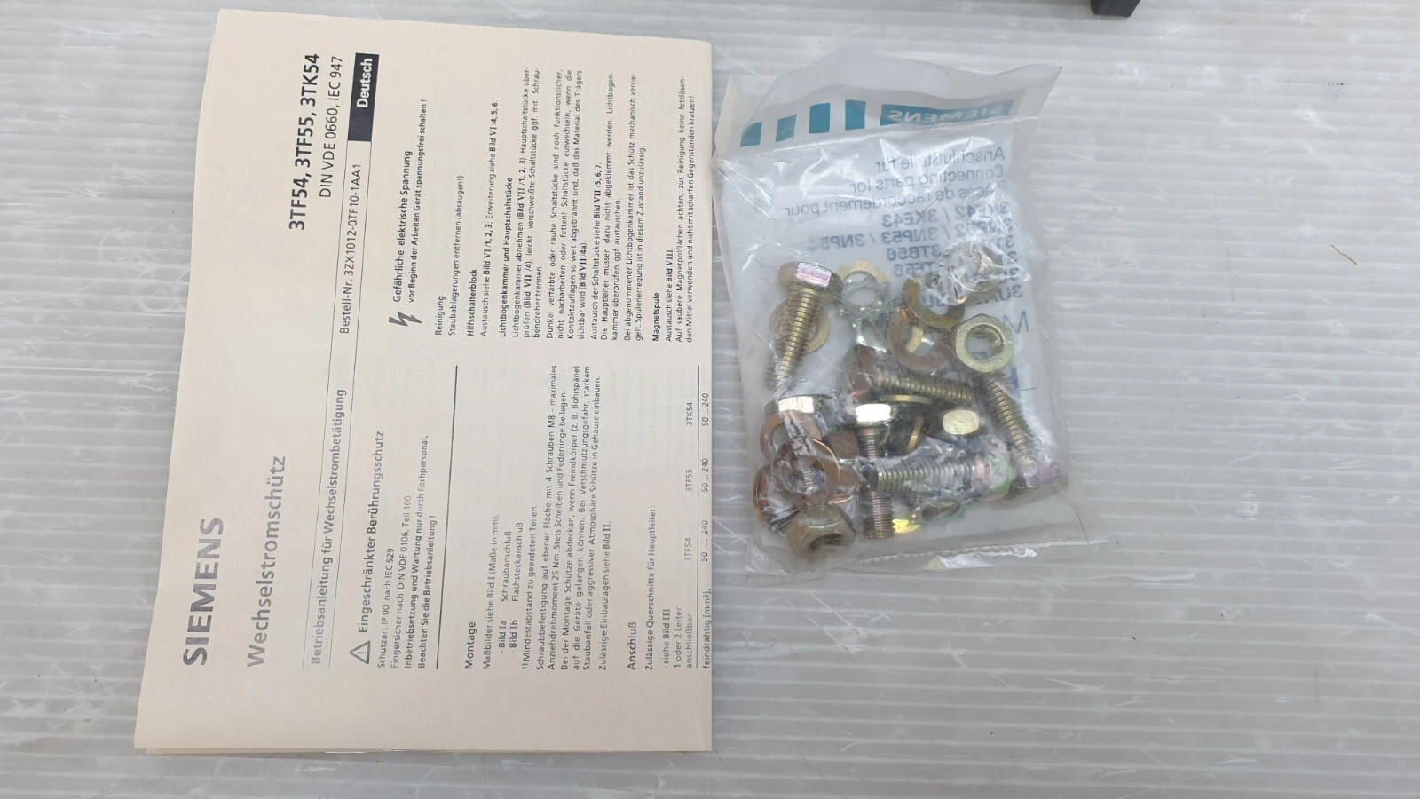 Siemens operating instructions 3TF54, 3TF55, 3TK54 and bag of bolts and washers