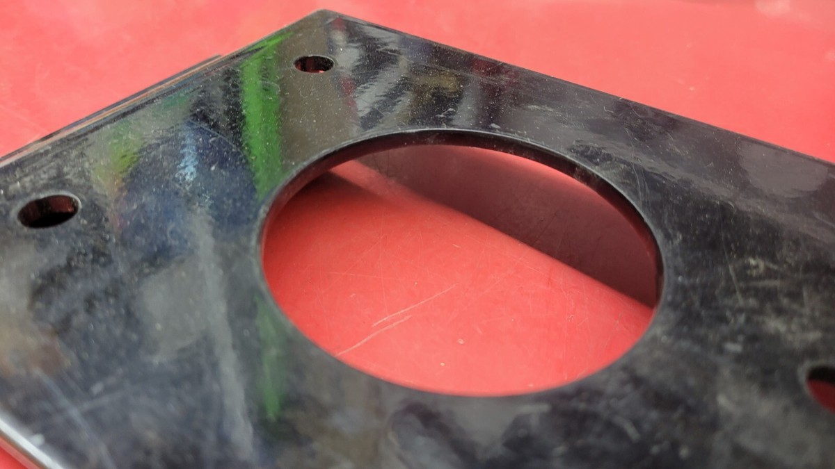 8082618 GENUINE VOLVO OEM BRACKET NOS | eBay 