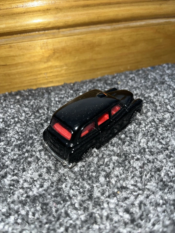 Used Corgi Toys Whizzwheels  Austin London Taxi-Cab Heavy Duty Diecast Model - Image 2 of 4