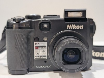 Nikon COOLPIX P6000 Compact Digital Camera Black w Case Charger