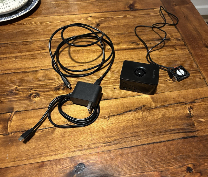 Raspberry Pi 5 8GB + AI HAT+ 2 Ultra AI Combo