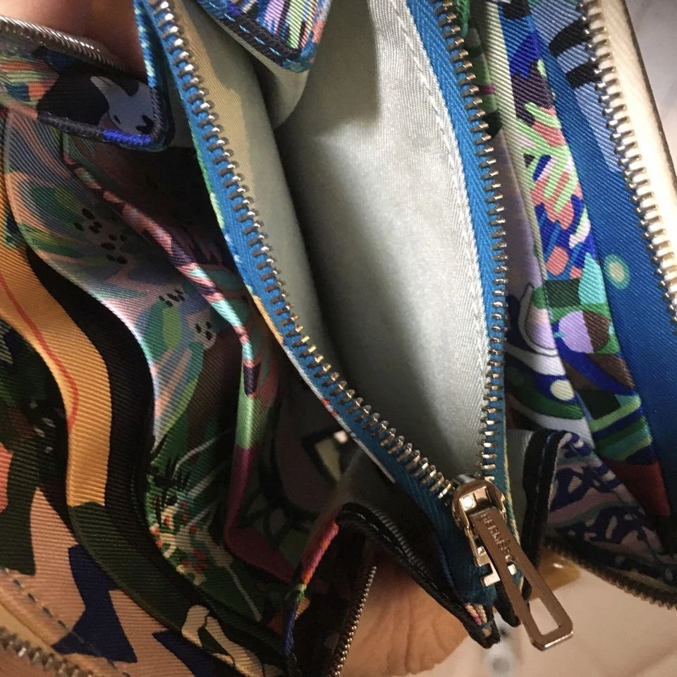 Hermes Silk-in 2023 Dog Pattern Compact Envelope Wallet Green Blue Used - Image 3 of 4