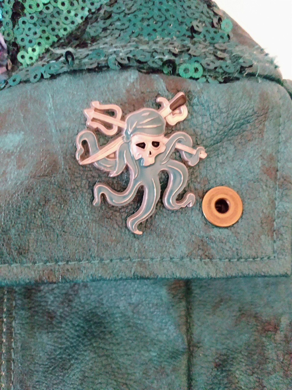 Picture 2 of 11