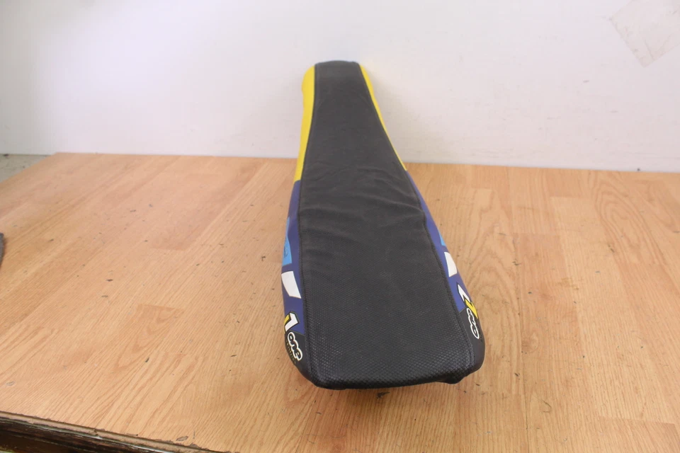 2001 SUZUKI RM125 Seat / Saddle - New Cover - Image 2 of 4