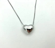 Beautiful 3D HEART SILVER TONE SLIDE PENDANT 15” BOX CHAIN