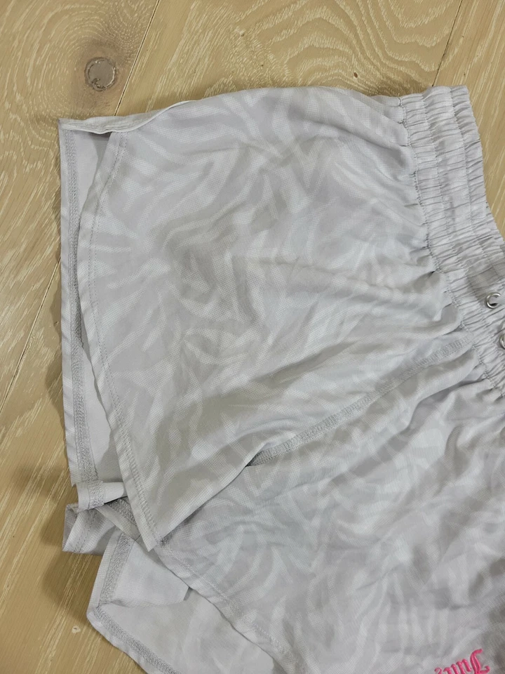 Juicy Couture Women's Small Running Shorts Stretch Animal Print Zebra Stripes Foto 3 de 4