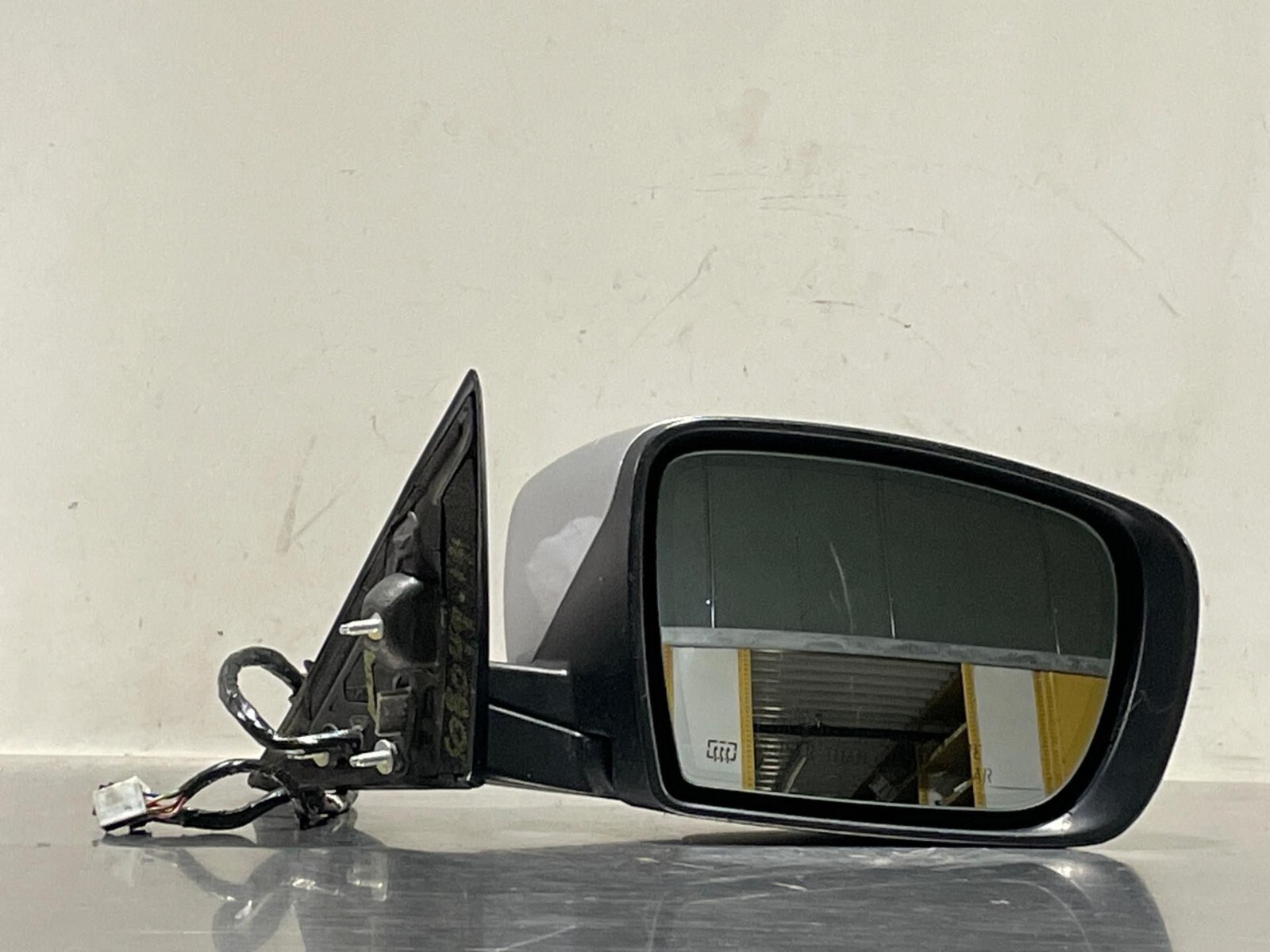 14 Maserati Quattroporte Right Passengers Side Power Door Mirror Silver *Damage*