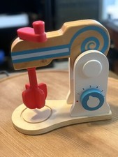 Melissa and Doug  Make A Cake  Wooden Mixer Kitchen Tool CULINARY PRETEND PLAY