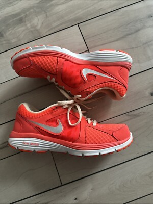 Nike Dual Fusion