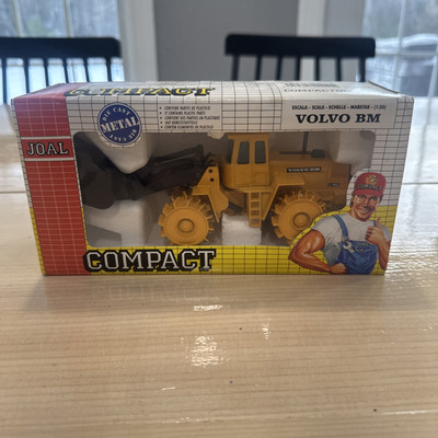 Volvo BM Compactor L160 Loader Joal Compact 1:50 Die Cast NEW in Box