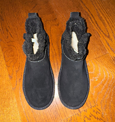 Koolaburra by UGG W Koola Ultra Mini Women s Black Suede Ankle Boot US 8