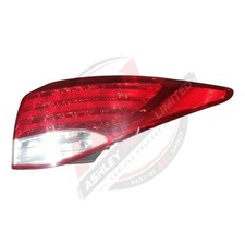 HYUNDAI I40 CRDI STYLE BLUE DRIVE MK1 2011-2015 REAR TAIL LIGHT RIGHT SIDE