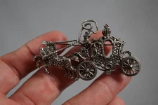 Vintage Alice Caviness Royal Horse & Carriage Sterling Silver Marcasite Brooch