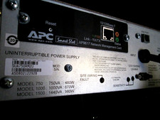 LOT OF 8 - APC Smart-UPS SUA750RM2U 750VA 480W NO Bezels/Faceplate  Batteries
