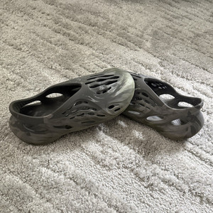Fake Yeezy Slides | eBay