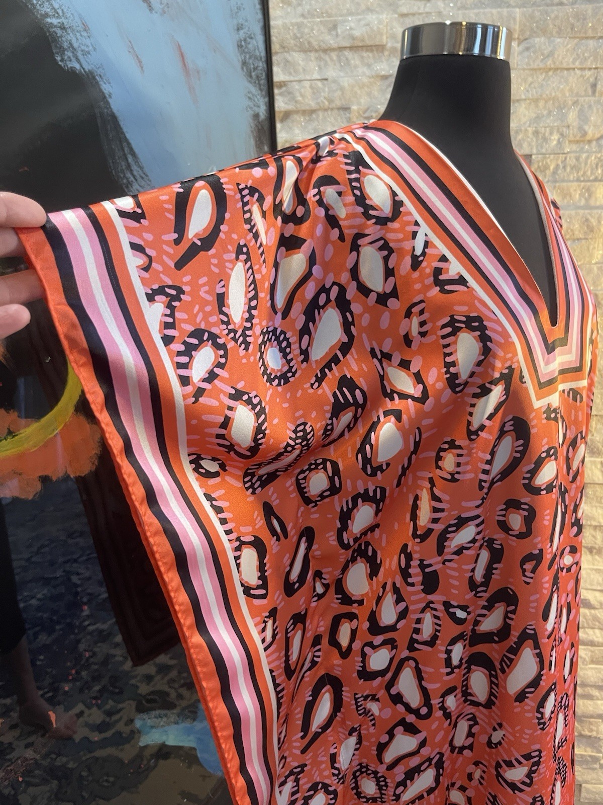 Orange Graphic Pattern Tunic Bat Wing Kimono Dres… - image 4