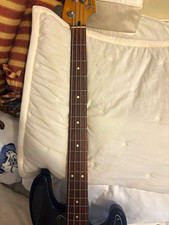 Fender Precision Bass 4-String Right-Handed Black Solid Body 2001