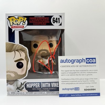 David Harbour ''Stranger Things'' AUTOGRAMM - Hopper 641 signiert Funko Pop ACOA