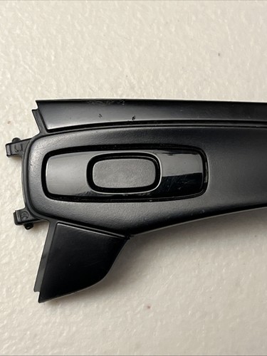 OEM OAKLEY BATWOLF SUNGLASSES MATTE BLACK Left Arm Replacement w/icon