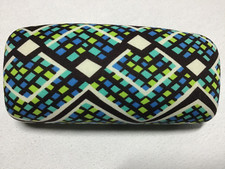 VERA BRADLEY READING GLASSES OR EYEGLASSES CASE RAIN FOREST NEW