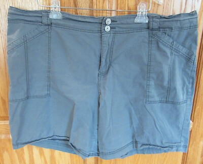 Womens~LANE BRYANT Gray CHINOS SHORTS~plus size 24 - Main Image