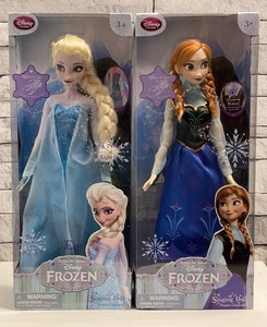 elsa disney store