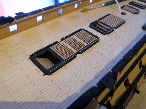 Heller HMS Victory 1:100 - lasergeschnittenes Holzdeck für Modell - Bild 14 von 15