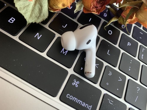 Apple AirPods Pro Right Airpod Only Genuine Apple Airpods Pro 1st A2083 - Picture 2 of 5